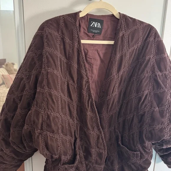 ZARA purple velvet quilted kimono jacket - Picture 6 of 6
